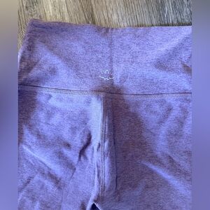Beyond Yoga Space Dye Lavender Leggings High Waisted Size Medium